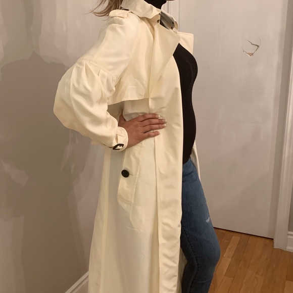 ✨✨SOLD!!!✨✨ Burberry Maythorne Blouson Silk Trench - Picture 7 of 8